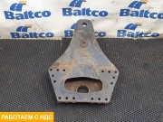 Кронштейн реактивной тяги