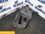 Кронштейн крепления передней рессоры левый